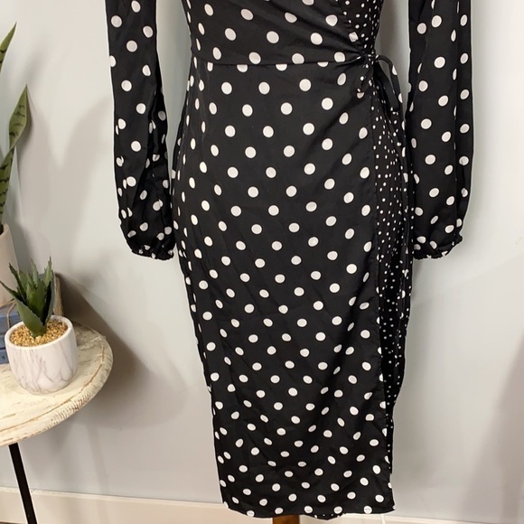 Nasty Gal wrap dress - Picture 3 of 9